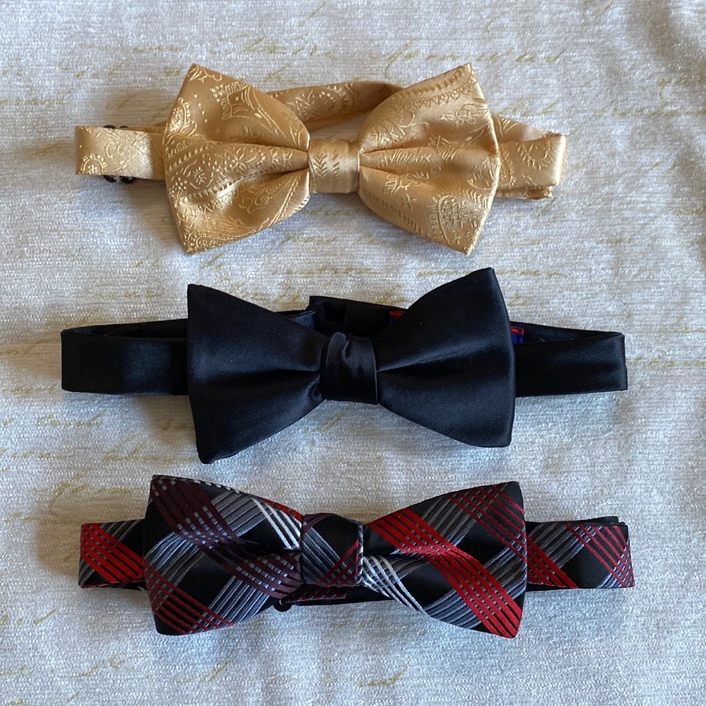 Mens Bow ties -adjustable gold - black - black/gray/red
